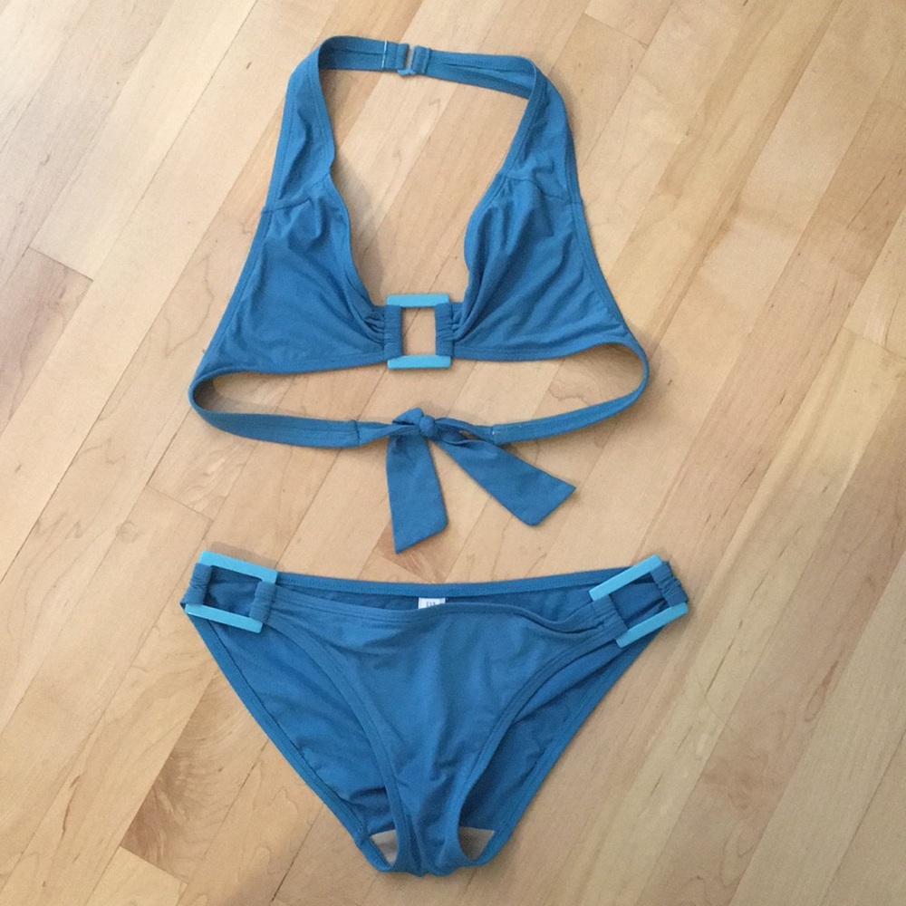 Stylish Blue Halter Bikini Set